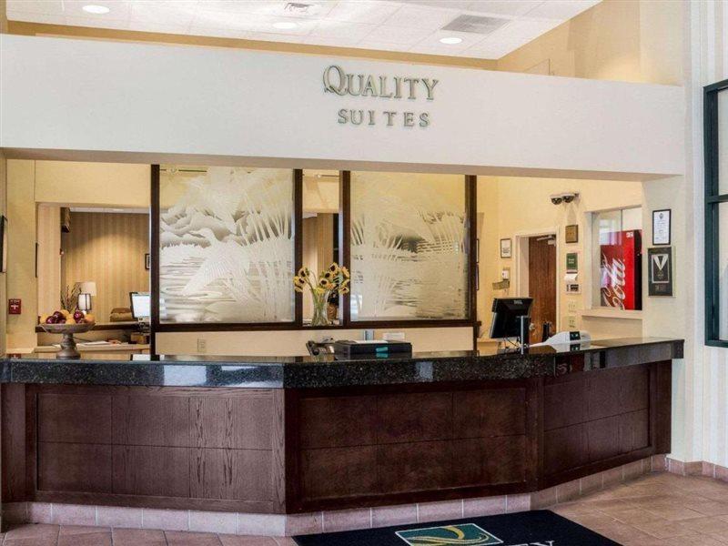 Quality Suites Lake Wright Norfolk Airport Exteriér fotografie